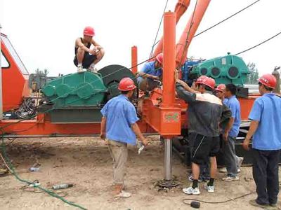 泰昌柴油锤桩架在工地安装